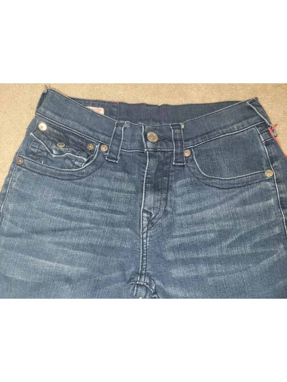 True Religion Ricky Relaxed Straight Fit Back Flap Pocket Jeans Shorts Size 30